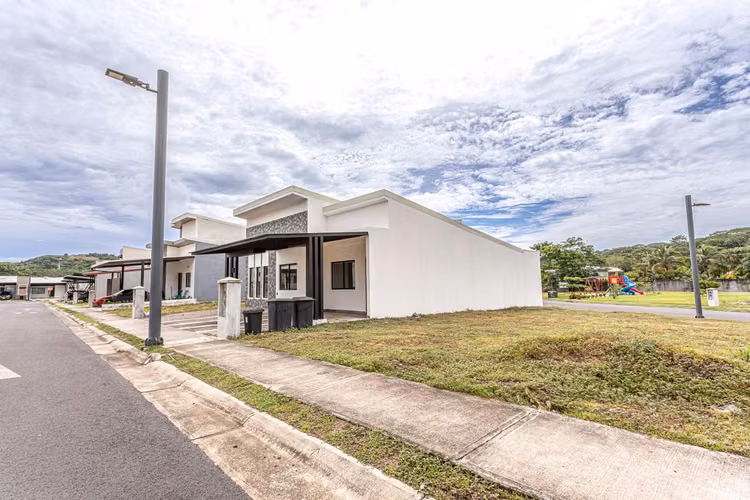 Hermosa casa en Venta en condominio con seguridad privada, $259000 - Imagen 1