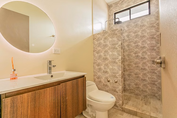 Hermosa casa en Venta en condominio con seguridad privada, $259000 - Imagen 4