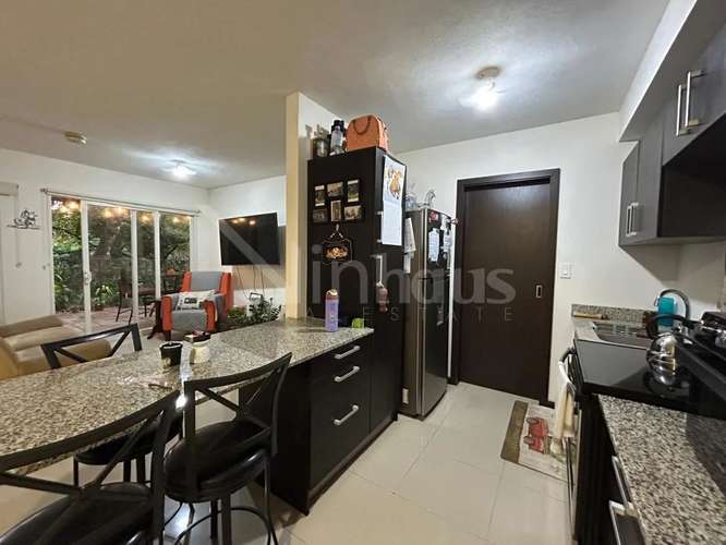 Venta de apartamento con jardin y terraza en condominio en Rio Oro  - Imagen 3
