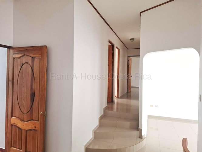 VENTA CASA DE 3 HABITACIONES EN LA TRINIDAD DE MORAVIA, SAN JOSÉ | SEGURIDAD 24/7 | EN RESIDENCIAL | UN NIVEL - Imagen 9