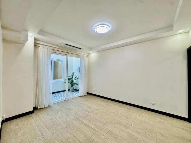 Lujoso apartamento en San Rafael de Escazú - Imagen 13