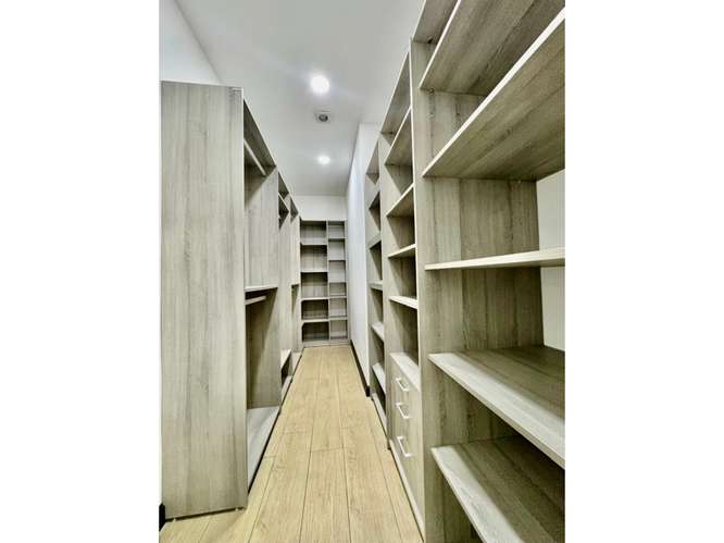 Lujoso apartamento en San Rafael de Escazú - Imagen 14