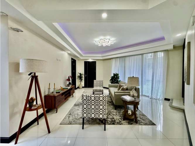 Lujoso apartamento en San Rafael de Escazú - Imagen 6