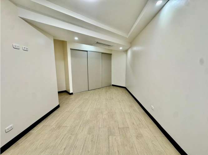 Lujoso apartamento en San Rafael de Escazú - Imagen 18