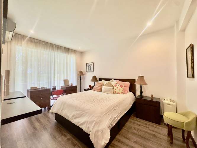 Apartamento Céntrico con jardín en Santa Ana - Imagen 5