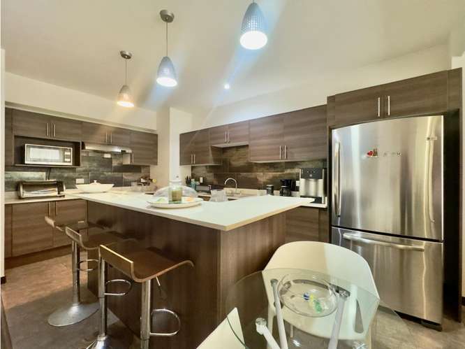 Apartamento Céntrico con jardín en Santa Ana - Imagen 3