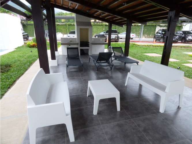Apartamento Céntrico con jardín en Santa Ana - Imagen 14