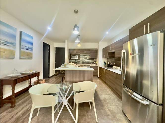 Apartamento Céntrico con jardín en Santa Ana - Imagen 2
