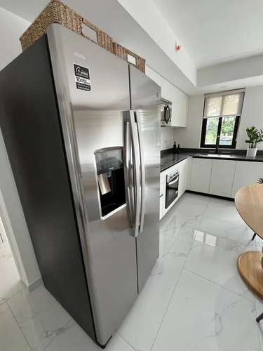 Apartamento Nuevo EN TORRE, Cerca de Todo, Con Vistas al Bosque y al Valle Central. - Imagen 9