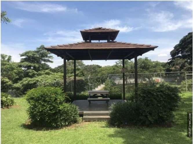 VENTA DE HERMOSA CASA, TIERRAS DEL CAFE, HEREDIA 4010 (GC) - Imagen 11