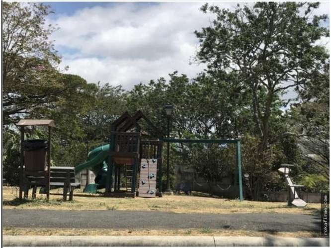 VENTA DE HERMOSA CASA, TIERRAS DEL CAFE, HEREDIA 4010 (GC) - Imagen 17
