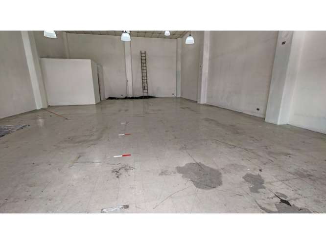 Local en Alquiler en La Uruca, San Jose, Uso Comercial,calle ppal - Imagen 2