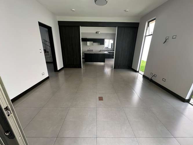 ALQUILER DE AMPLIA CASA EN CONDOMINIO EN LA RIBERA, BELEN - Imagen 11