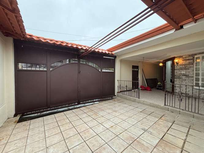 Casa de 3 dormitorios en venta en Coyol, Alajuela