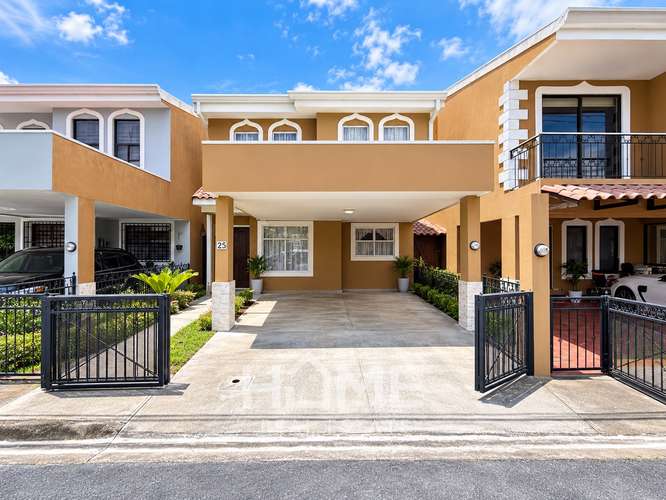 Casa en Alquiler con opción a compra en Moravia La Trinidad