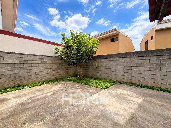 Casa en Alquiler con opción a compra en Moravia La Trinidad - Imagen 9
