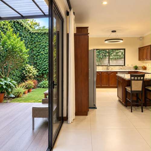 ALQUILER DE CASA EN SANTA ANA CON LÍNEA BLANCA - Imagen 11