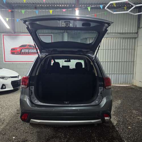MITSUBISHI OUTLANDER 2016 AUTOMATICO 4X4 7 PASAJEROS FULL EXTRAS - Imagen 10