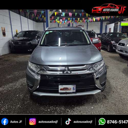 MITSUBISHI OUTLANDER 2016 AUTOMATICO 4X4 7 PASAJEROS FULL EXTRAS - Imagen 2
