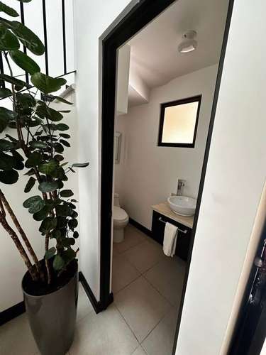 Venta de casa en santa ana centro en santa ana hills en condominio con seguridad y amenidades - Imagen 7