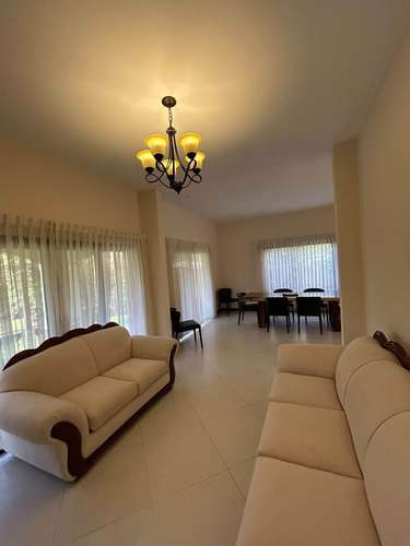 Venta de exclusiva recidencia en cuidad Colón  - Imagen 7