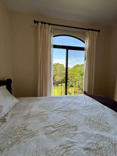 Venta de exclusiva recidencia en cuidad Colón  - Imagen 4