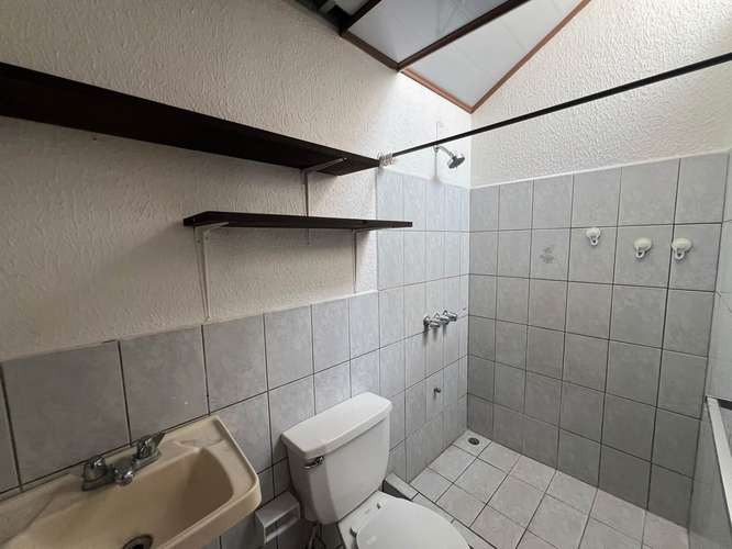 Alquiler de casa amplia el LAGUNILLA de Heredia RECIDENCIAL real Santa María  - Imagen 10