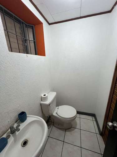 Alquiler de casa amplia el LAGUNILLA de Heredia RECIDENCIAL real Santa María  - Imagen 3