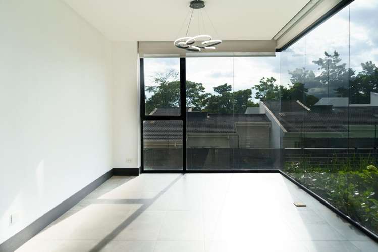 Se Vende Apartamento en Condominio Golfside – Primer Piso, Curridabat - Imagen 2