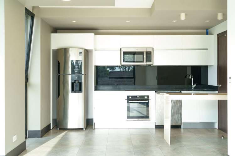 Se Vende Apartamento en Condominio Golfside – Primer Piso, Curridabat