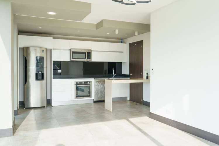 Se Vende Apartamento en Condominio Golfside – Primer Piso, Curridabat - Imagen 3