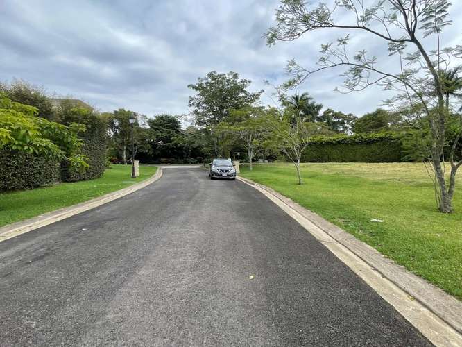 Se vende lote en Condominio Monterán, Curridabat - Imagen 9