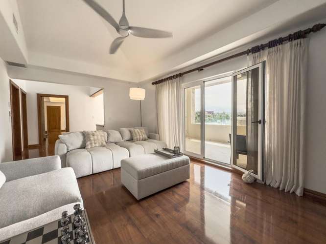 Casa de Lujo en Venta | Condominio Cerro Alto, Escazú