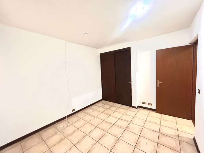 Escazú Se Alquila Acogedor Apartamento 2 HAB 500 000 - Imagen 5