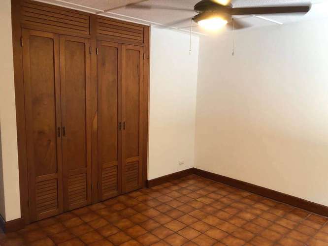 Alquiler de espaciosa casa en san rafael de Escazu pocas casa muy privadsos - Imagen 14