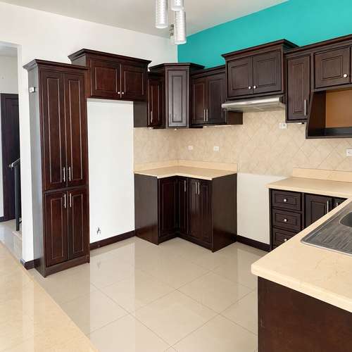 Venta de Casa en Condominio Lomas de Montes de Oca - Imagen 4