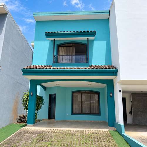 Venta de Casa en Condominio Lomas de Montes de Oca - Imagen 1