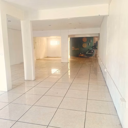 Venta de local comercial en el centro de Tibás, OPORTUNIDAD COMERCIAL  RH