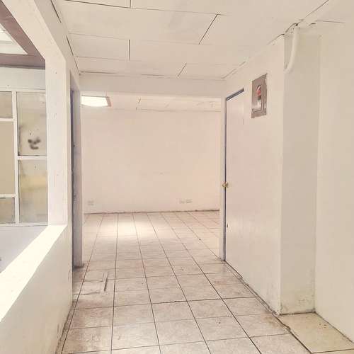 Venta de local comercial en el centro de Tibás, OPORTUNIDAD COMERCIAL  RH