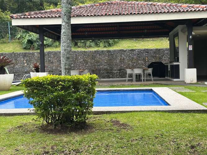 ALQUILER DE APARTAMENTO EN SANTA ANA  - Imagen 13