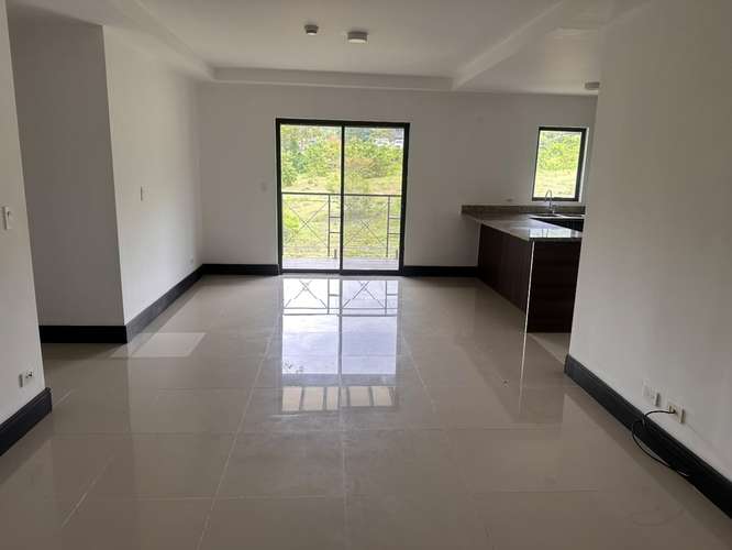 ALQUILER DE APARTAMENTO EN SANTA ANA  - Imagen 4