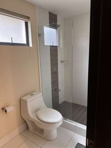 ALQUILER DE APARTAMENTO EN SANTA ANA  - Imagen 10