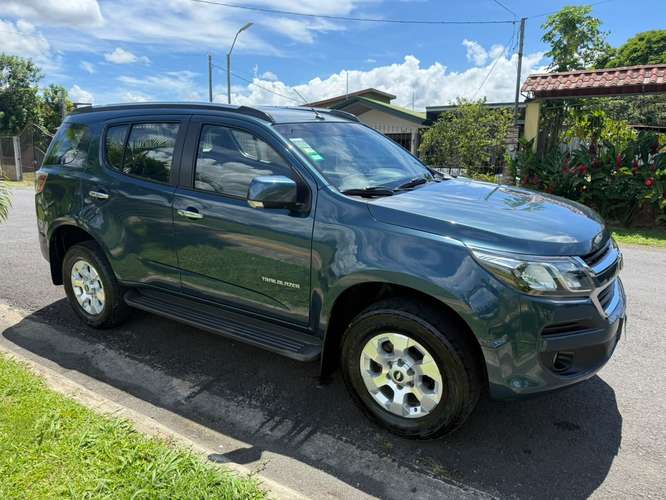 TRAIBLAZER LT 2017  
