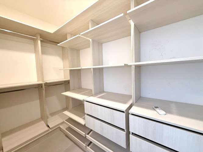 Alquiler de casa moderna en condominio Santa Ana , centro - Imagen 14