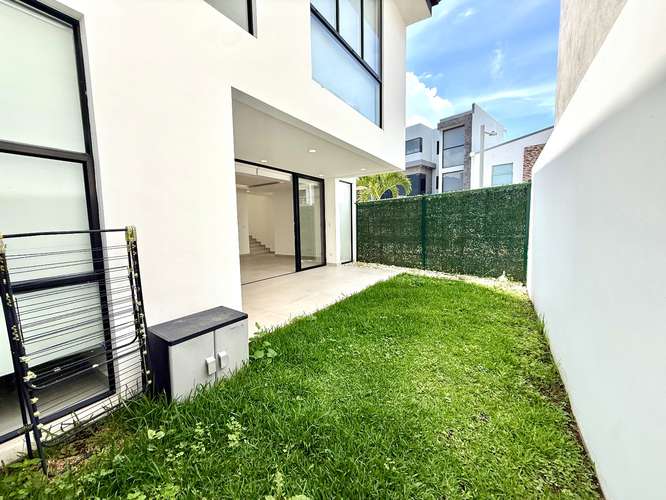 Alquiler de casa moderna en condominio Santa Ana , centro - Imagen 5