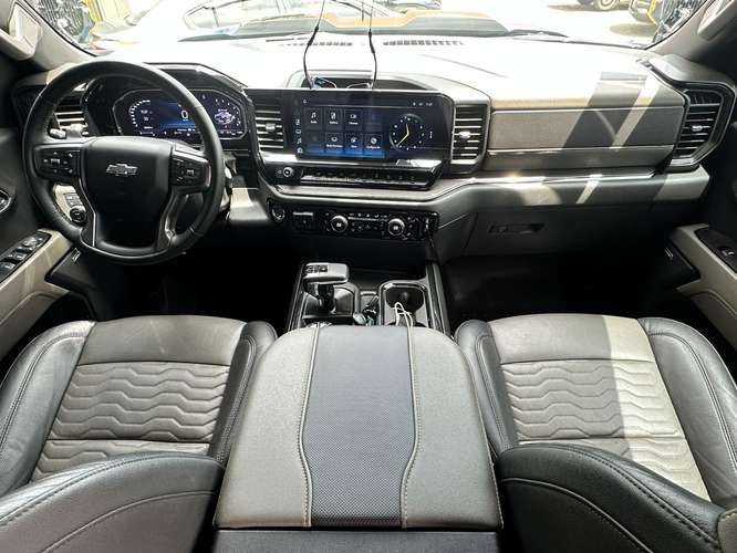 CHEVROLET SILVERADO ZR2 - Imagen 9