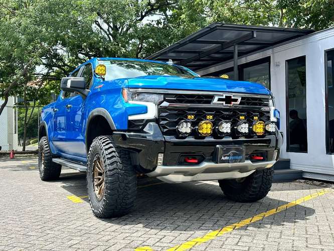 CHEVROLET SILVERADO ZR2 - Imagen 16