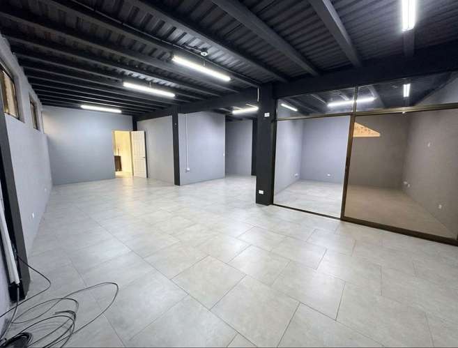 Venta/Alquiler edificio comercial para inversión Pozos, Santa Ana (AF) - Imagen 15
