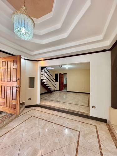 Alquiler Casa tipo quinta privada en Birrí de Santa Bárbara Heredia 4 habitaciones