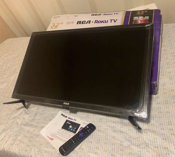 TV RCA 32” Roku . Nuevita 